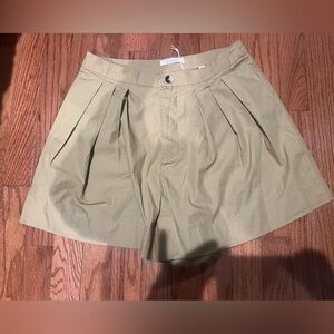 Doen jade shorts size 8 khaki cotton pleated